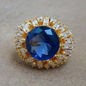 Sapphire Glass Crystal Clear Cubic Zirconia Gold Plated Cocktail Ring - Size 9